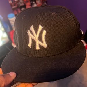 New York Yankee fitted